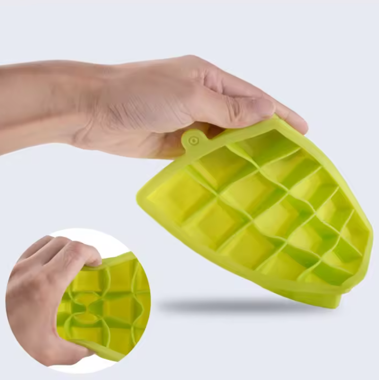 Bandeja de silicon para cubos de hielo con tapa 1 unidad