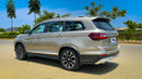 T5L SUV 7 Pasajeros Dongfeng Forthing 1.5T / 6AT automático . Confort Gris Claro / Interior Marron