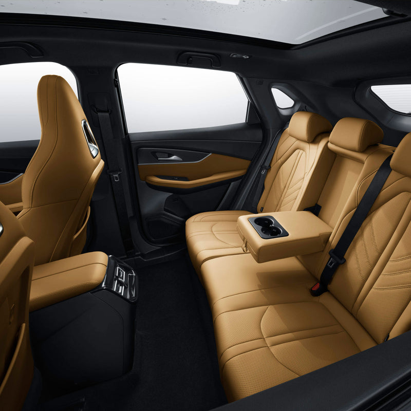 Carro Hibrido Strong T5 HEV 349 Volt Gasolina Vers. Exclusive 8 airbags Color Negro/Inter Beige