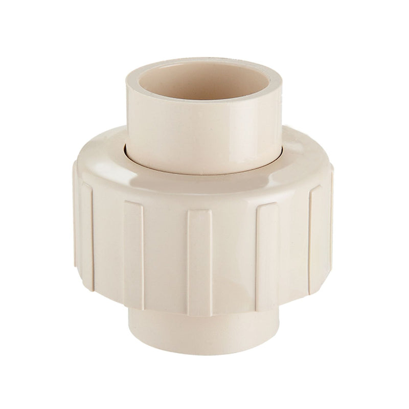 Uniones universales hechas de CPVC.