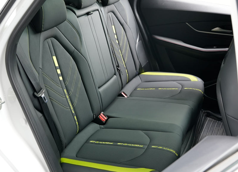 T5 HEV Hibrido Strong 349 Volt Forthing Gasolina Version Exclusive 8 airbags Color Cyan/Inter Negro