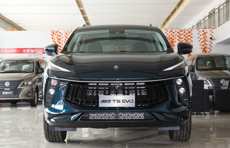 SUV T5EVO Dongfeng Forthing Gasolina Version Exclusive 360 8 airbags Color Cyan / Interior Negro