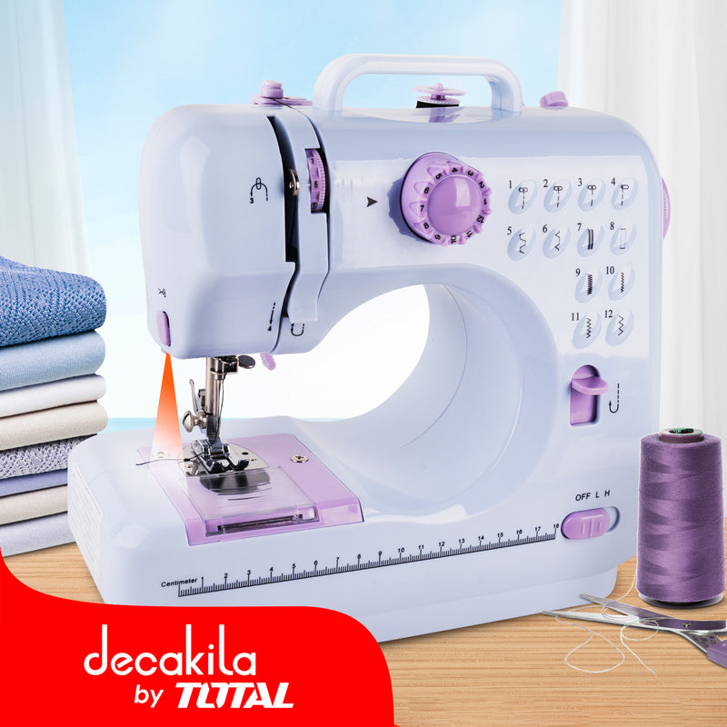 Maquina de coser 12 patrones puntadas integradas. Usa 4 baterias AA.