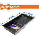 Bandeja para pintar. 297x145mm. Con marca de volumen. Diseño especial.