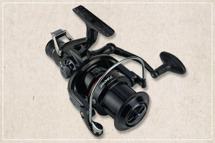 Carrete de pesca resistente spinning 6000