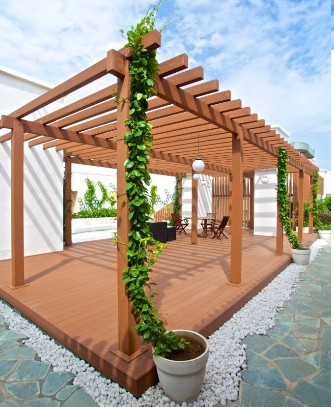 Pergola WPC Tubo Rectangular 2" x 4" Acabado Madera Cedro Exteriores 100x50x2900mm