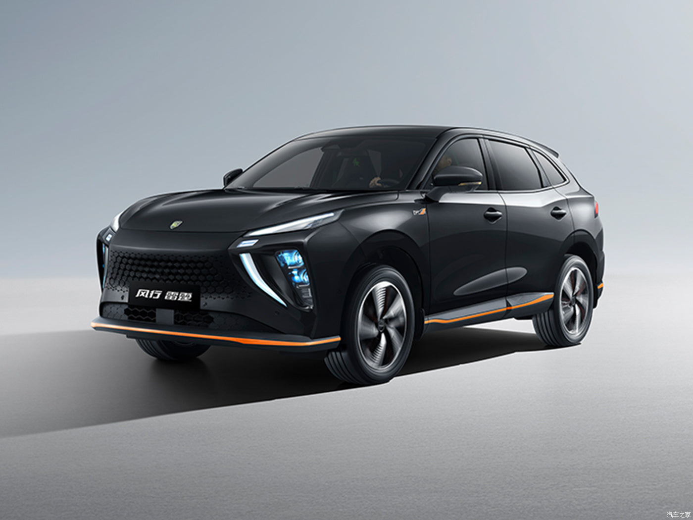 Vehículo Eléctrico SUV EV Friday 600km Forthing Vers. Noble type 360° Cam Color Negro/Interior Negr