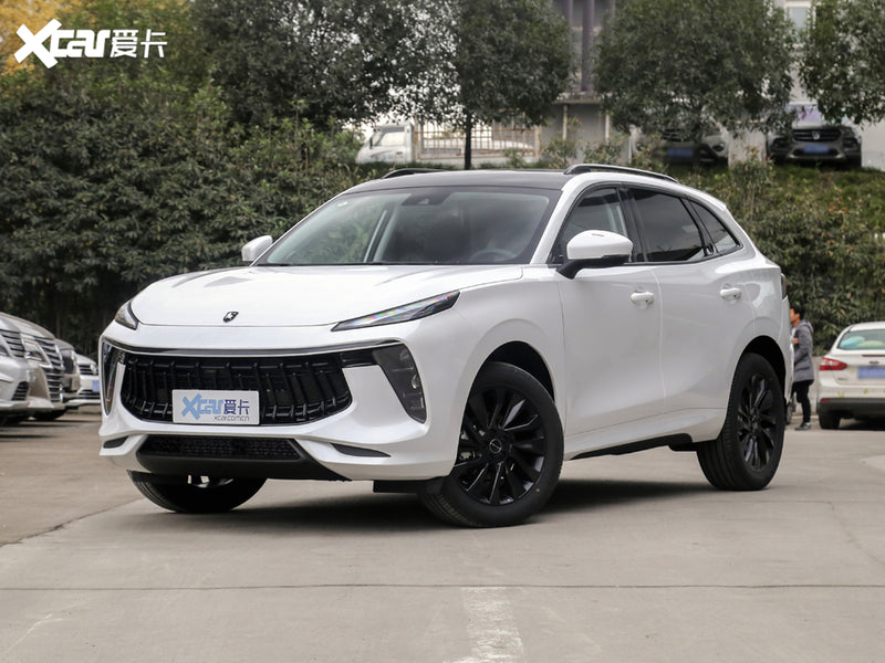 SUV T5 EVO Dongfeng Forthing Gasolina Version Exclusive 8 airbags Color Blanco / Interior Negro