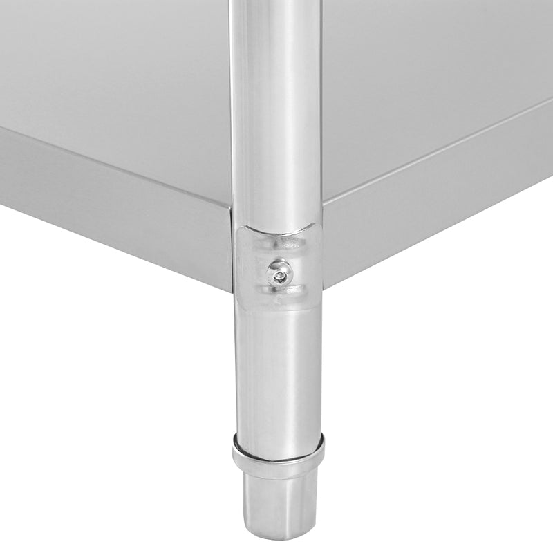 Mesas de trabajo inoxidable con backsplash.