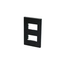 Placa para  Interuptotores/ enchufes 12 módulos negro 1/2 Surtek.