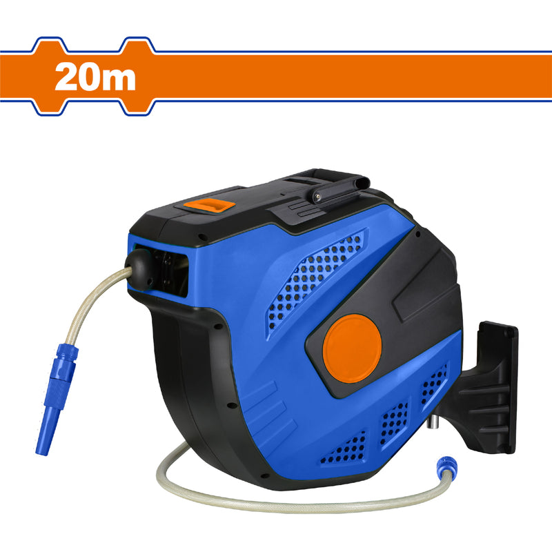 Manguera de agua con carrete retráctil 20+2m. Tamaño: 1/2" . Presión 150psi
