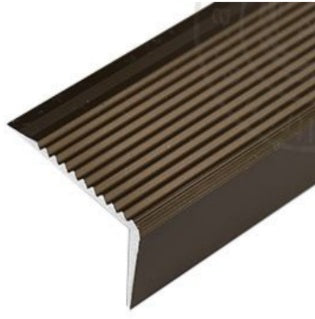 Perfil antiresbalante para escaleras acabado bronce 3mts largo